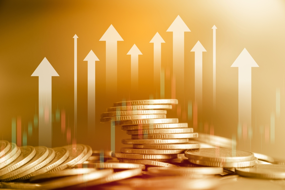 goldpreis-nähert-sich-5000-dollar-–-märkte-alarmiert